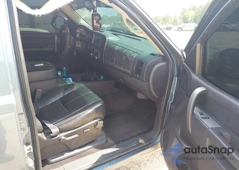 2011 Chevrolet Silverado 1500 Lt z USA, uszkodzony, nr VIN 3GCPKSE35BG333526